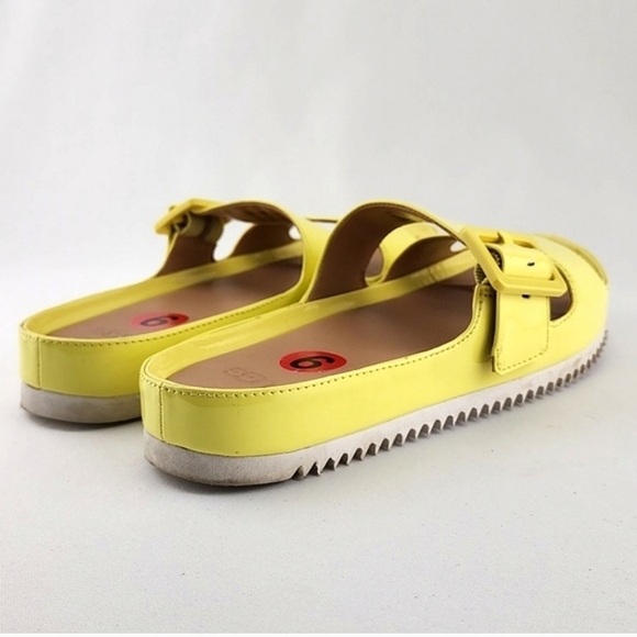 UGG Cooper Margarita Women Treadlite Yellow Leather Slide On Buckles Sandals Sz6 - Picture 6 of 13